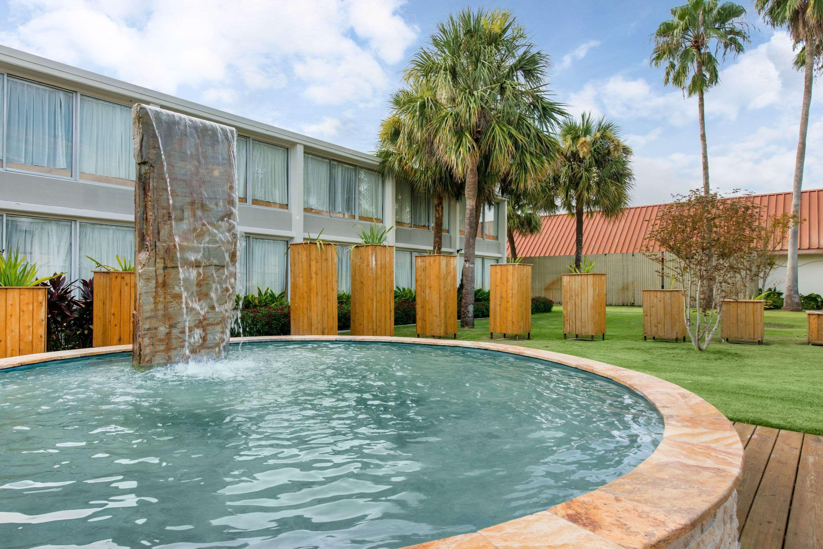 The West Wing Boutique Hotel Tampa Exterior photo